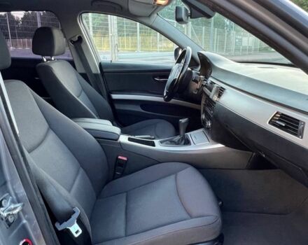 Сірий БМВ 3 Серія, об'ємом двигуна 2 л та пробігом 351 тис. км за 8999 $, фото 7 на Automoto.ua