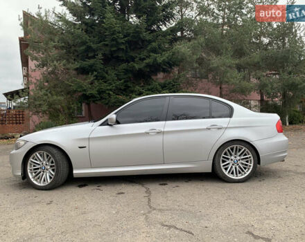 Сірий БМВ 3 Серія, об'ємом двигуна 2 л та пробігом 240 тис. км за 9500 $, фото 1 на Automoto.ua