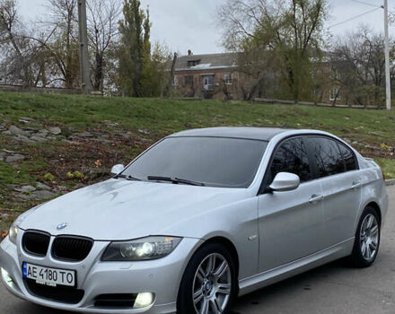 Сірий БМВ 3 Серія, об'ємом двигуна 2 л та пробігом 360 тис. км за 8800 $, фото 2 на Automoto.ua
