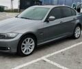 Серый БМВ 3 Серия, объемом двигателя 3 л и пробегом 290 тыс. км за 9700 $, фото 4 на Automoto.ua