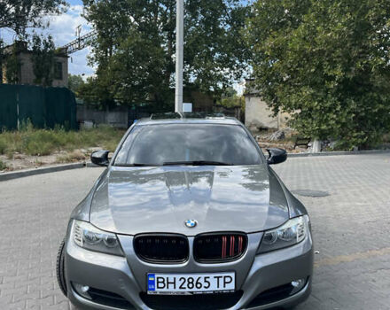 Серый БМВ 3 Серия, объемом двигателя 2.5 л и пробегом 176 тыс. км за 9100 $, фото 33 на Automoto.ua