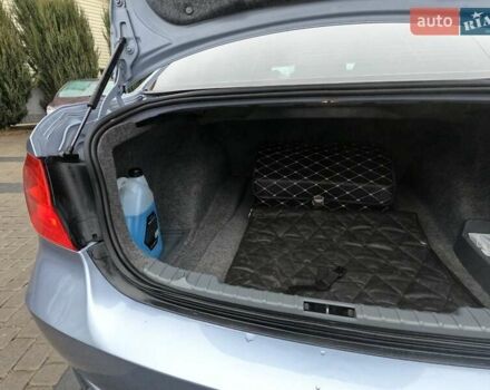 Сірий БМВ 3 Серія, об'ємом двигуна 3 л та пробігом 154 тис. км за 11000 $, фото 10 на Automoto.ua