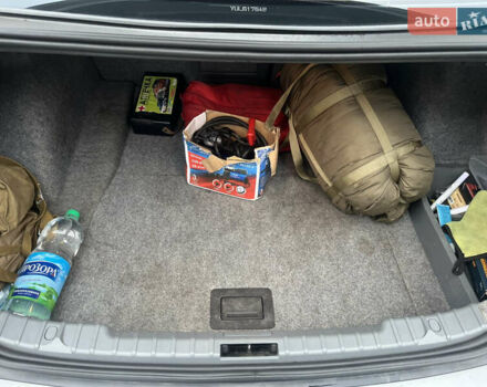 Серый БМВ 3 Серия, объемом двигателя 2.5 л и пробегом 176 тыс. км за 9100 $, фото 7 на Automoto.ua