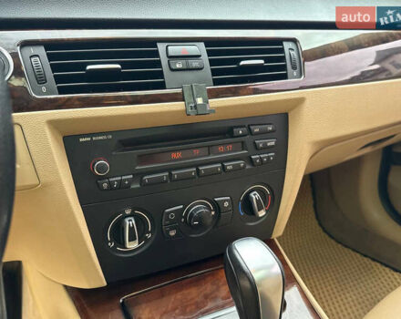 Сірий БМВ 3 Серія, об'ємом двигуна 2 л та пробігом 221 тис. км за 8500 $, фото 40 на Automoto.ua