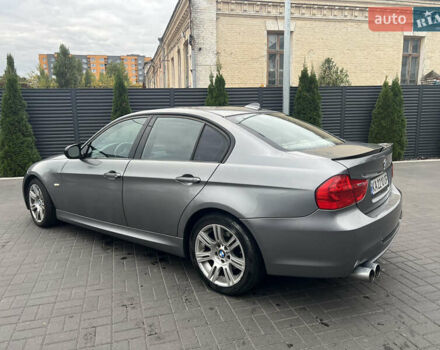 Серый БМВ 3 Серия, объемом двигателя 3 л и пробегом 224 тыс. км за 8990 $, фото 2 на Automoto.ua