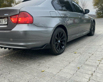 Серый БМВ 3 Серия, объемом двигателя 2.5 л и пробегом 176 тыс. км за 9100 $, фото 17 на Automoto.ua