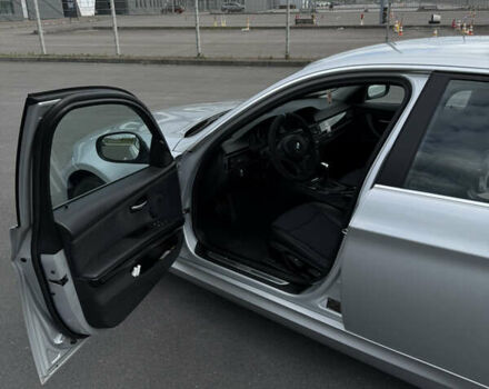 Серый БМВ 3 Серия, объемом двигателя 2 л и пробегом 247 тыс. км за 10590 $, фото 12 на Automoto.ua