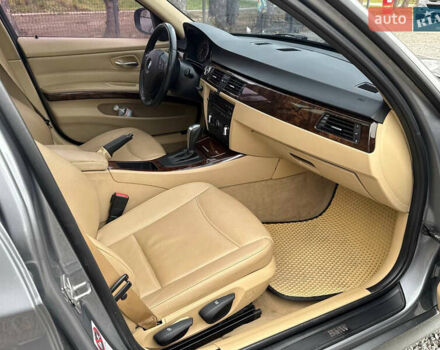 Сірий БМВ 3 Серія, об'ємом двигуна 2 л та пробігом 221 тис. км за 8500 $, фото 52 на Automoto.ua