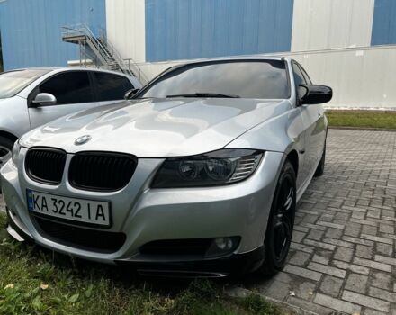 Серый БМВ 3 Серия, объемом двигателя 3 л и пробегом 294 тыс. км за 9300 $, фото 1 на Automoto.ua