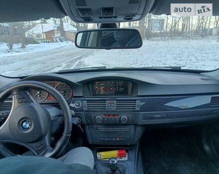 Серый БМВ 3 Серия, объемом двигателя 2 л и пробегом 265 тыс. км за 9500 $, фото 6 на Automoto.ua