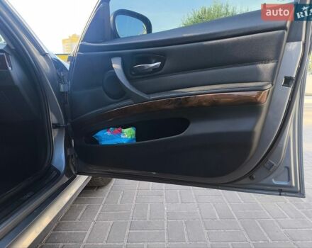 Сірий БМВ 3 Серія, об'ємом двигуна 3 л та пробігом 370 тис. км за 8900 $, фото 24 на Automoto.ua