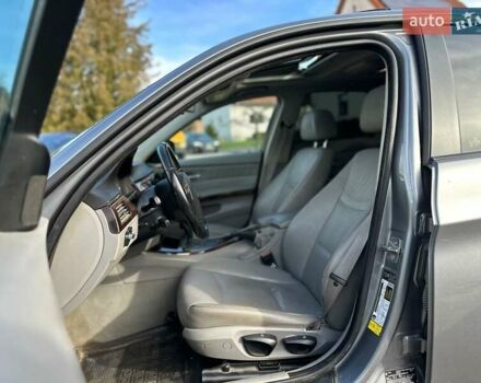 Сірий БМВ 3 Серія, об'ємом двигуна 2.8 л та пробігом 247 тис. км за 8900 $, фото 3 на Automoto.ua