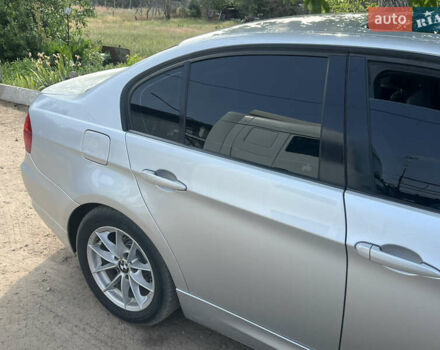 Сірий БМВ 3 Серія, об'ємом двигуна 2 л та пробігом 180 тис. км за 10000 $, фото 4 на Automoto.ua