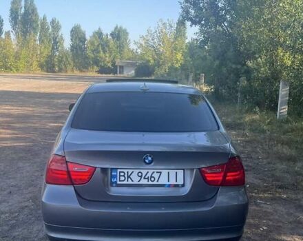 Серый БМВ 3 Серия, объемом двигателя 3 л и пробегом 131 тыс. км за 8700 $, фото 8 на Automoto.ua