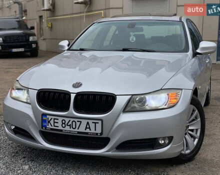 Серый БМВ 3 Серия, объемом двигателя 3 л и пробегом 227 тыс. км за 7999 $, фото 1 на Automoto.ua