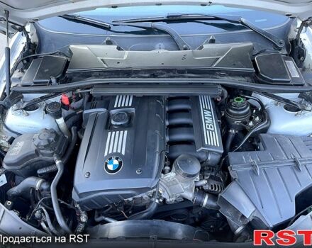 Серый БМВ 3 Серия, объемом двигателя 3 л и пробегом 214 тыс. км за 9500 $, фото 8 на Automoto.ua