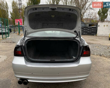 Серый БМВ 3 Серия, объемом двигателя 3 л и пробегом 227 тыс. км за 7999 $, фото 13 на Automoto.ua