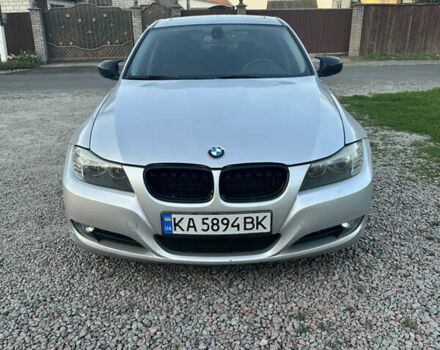 Серый БМВ 3 Серия, объемом двигателя 3 л и пробегом 226 тыс. км за 9500 $, фото 6 на Automoto.ua