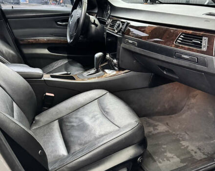 Сірий БМВ 3 Серія, об'ємом двигуна 3 л та пробігом 196 тис. км за 8900 $, фото 7 на Automoto.ua