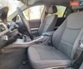 Серый БМВ 3 Серия, объемом двигателя 2 л и пробегом 211 тыс. км за 8850 $, фото 14 на Automoto.ua