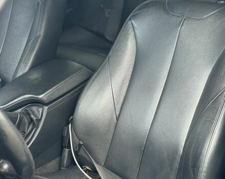 Сірий БМВ 3 Серія, об'ємом двигуна 2 л та пробігом 329 тис. км за 11000 $, фото 8 на Automoto.ua