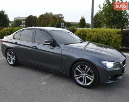 Серый БМВ 3 Серия, объемом двигателя 3 л и пробегом 207 тыс. км за 17600 $, фото 28 на Automoto.ua