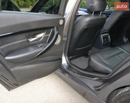 Серый БМВ 3 Серия, объемом двигателя 3 л и пробегом 207 тыс. км за 17600 $, фото 11 на Automoto.ua