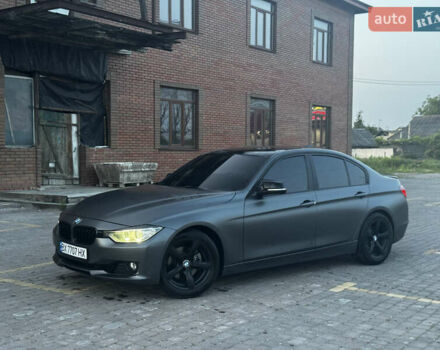 Серый БМВ 3 Серия, объемом двигателя 2 л и пробегом 189 тыс. км за 13000 $, фото 12 на Automoto.ua
