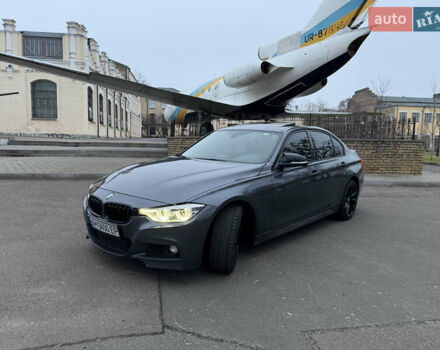 Серый БМВ 3 Серия, объемом двигателя 2 л и пробегом 196 тыс. км за 12800 $, фото 4 на Automoto.ua