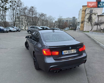 Серый БМВ 3 Серия, объемом двигателя 2 л и пробегом 196 тыс. км за 12800 $, фото 15 на Automoto.ua