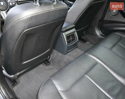 Серый БМВ 3 Серия, объемом двигателя 3 л и пробегом 207 тыс. км за 17600 $, фото 13 на Automoto.ua