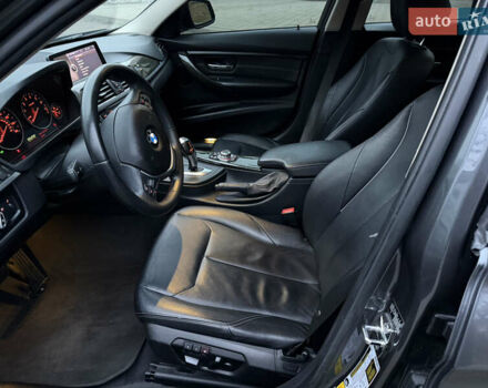 Серый БМВ 3 Серия, объемом двигателя 2 л и пробегом 196 тыс. км за 12800 $, фото 22 на Automoto.ua