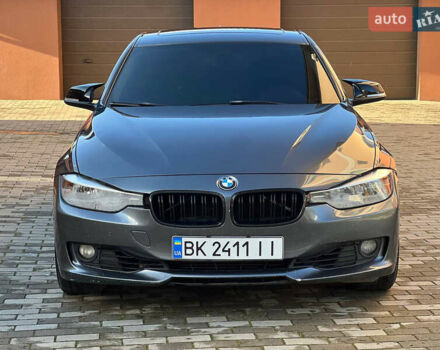 Серый БМВ 3 Серия, объемом двигателя 2 л и пробегом 287 тыс. км за 11500 $, фото 1 на Automoto.ua