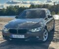 Серый БМВ 3 Серия, объемом двигателя 2 л и пробегом 330 тыс. км за 12700 $, фото 2 на Automoto.ua