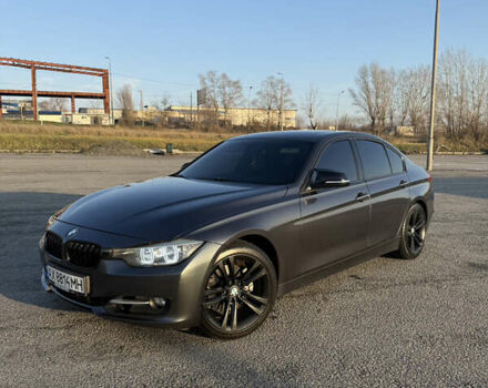 Серый БМВ 3 Серия, объемом двигателя 2 л и пробегом 140 тыс. км за 14000 $, фото 1 на Automoto.ua
