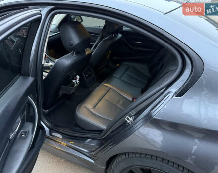 Серый БМВ 3 Серия, объемом двигателя 2 л и пробегом 196 тыс. км за 12800 $, фото 25 на Automoto.ua