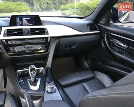 Серый БМВ 3 Серия, объемом двигателя 3 л и пробегом 207 тыс. км за 17600 $, фото 20 на Automoto.ua