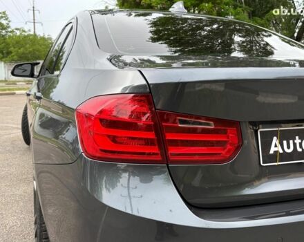 Сірий БМВ 3 Серія, об'ємом двигуна 2 л та пробігом 210 тис. км за 13390 $, фото 12 на Automoto.ua