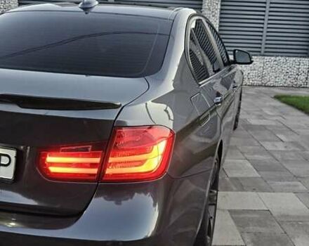 Сірий БМВ 3 Серія, об'ємом двигуна 2 л та пробігом 200 тис. км за 12800 $, фото 9 на Automoto.ua