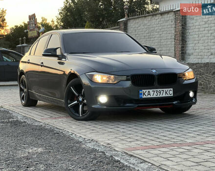 Серый БМВ 3 Серия, объемом двигателя 2 л и пробегом 166 тыс. км за 12500 $, фото 2 на Automoto.ua