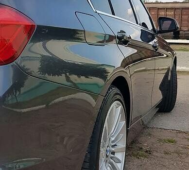 Сірий БМВ 3 Серія, об'ємом двигуна 2 л та пробігом 156 тис. км за 15000 $, фото 10 на Automoto.ua