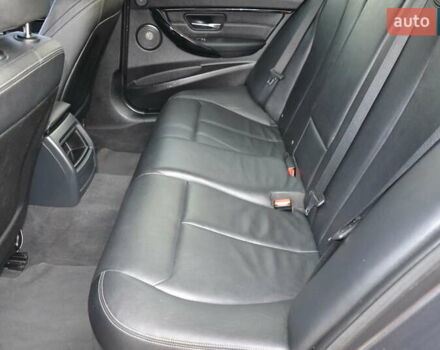 Серый БМВ 3 Серия, объемом двигателя 3 л и пробегом 207 тыс. км за 17600 $, фото 12 на Automoto.ua