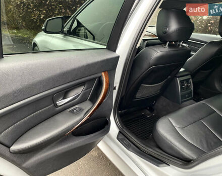 Сірий БМВ 3 Серія, об'ємом двигуна 2.98 л та пробігом 151 тис. км за 13300 $, фото 26 на Automoto.ua