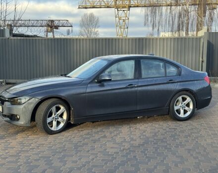 Серый БМВ 3 Серия, объемом двигателя 2 л и пробегом 119 тыс. км за 8800 $, фото 1 на Automoto.ua