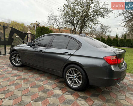 БМВ 3 Серия 2012 в Коломые на Automoto.ua Серый БМВ 3 Серия, объемом двигателя 2 л и пробегом 298 тыс. км за 11350 $, фото 5 на Automoto.ua