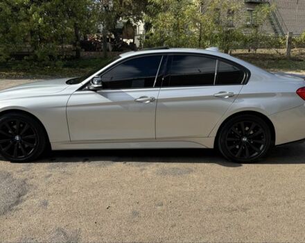 Серый БМВ 3 Серия, объемом двигателя 2 л и пробегом 290 тыс. км за 13000 $, фото 6 на Automoto.ua
