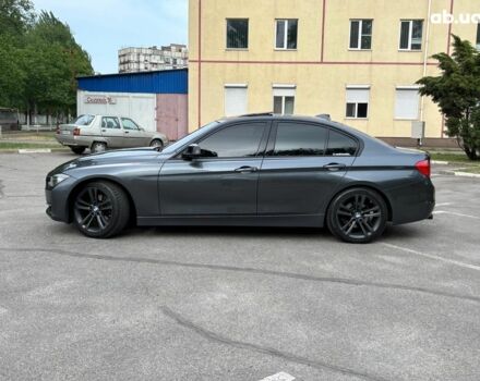 Сірий БМВ 3 Серія, об'ємом двигуна 2 л та пробігом 210 тис. км за 13390 $, фото 1 на Automoto.ua