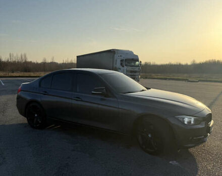 Серый БМВ 3 Серия, объемом двигателя 2 л и пробегом 140 тыс. км за 14000 $, фото 12 на Automoto.ua