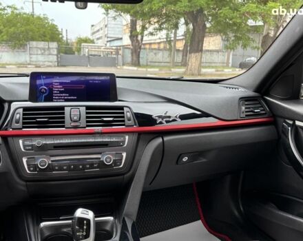 Сірий БМВ 3 Серія, об'ємом двигуна 2 л та пробігом 210 тис. км за 13390 $, фото 18 на Automoto.ua