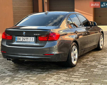 Серый БМВ 3 Серия, объемом двигателя 2 л и пробегом 287 тыс. км за 11500 $, фото 4 на Automoto.ua